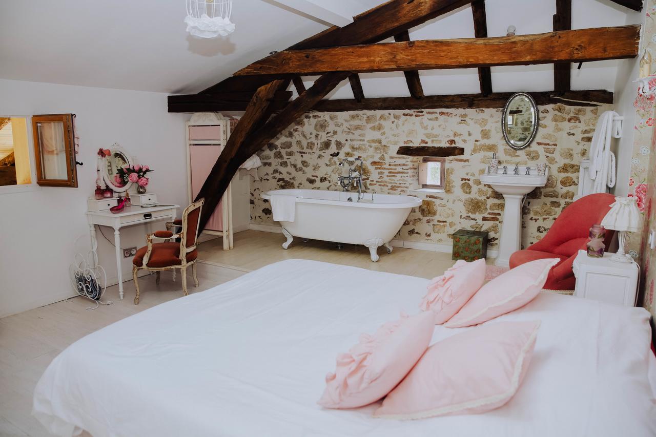 La Maison Bleue Villereal Bagian luar foto