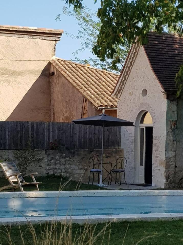 La Maison Bleue Villereal Bagian luar foto